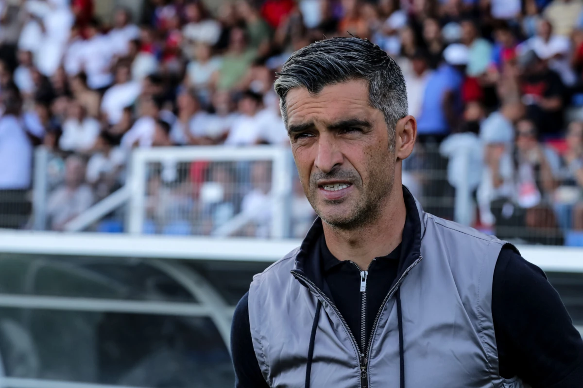 Imagem de contexto do artigo "É natural os árbitros errarem, mas têm nas "costas” o VAR que os pode ajudar"