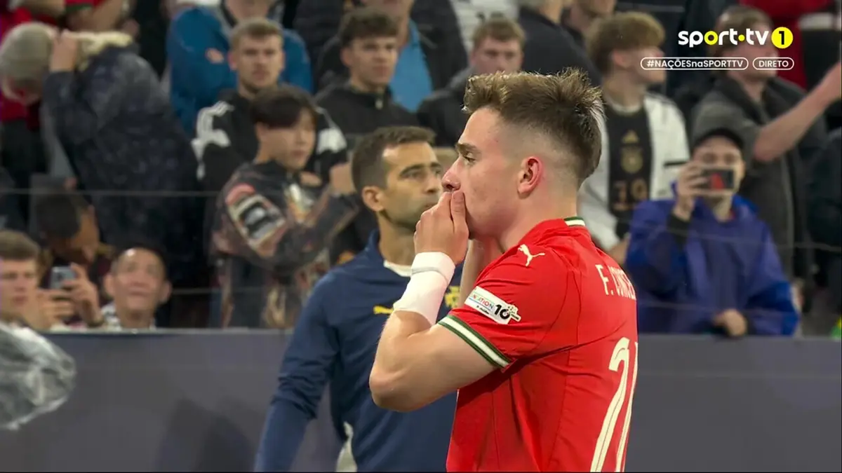 Imagem de contexto do artigo O golaço de Francisco Conceição que empatou o Alemanha-Portugal. Ora veja