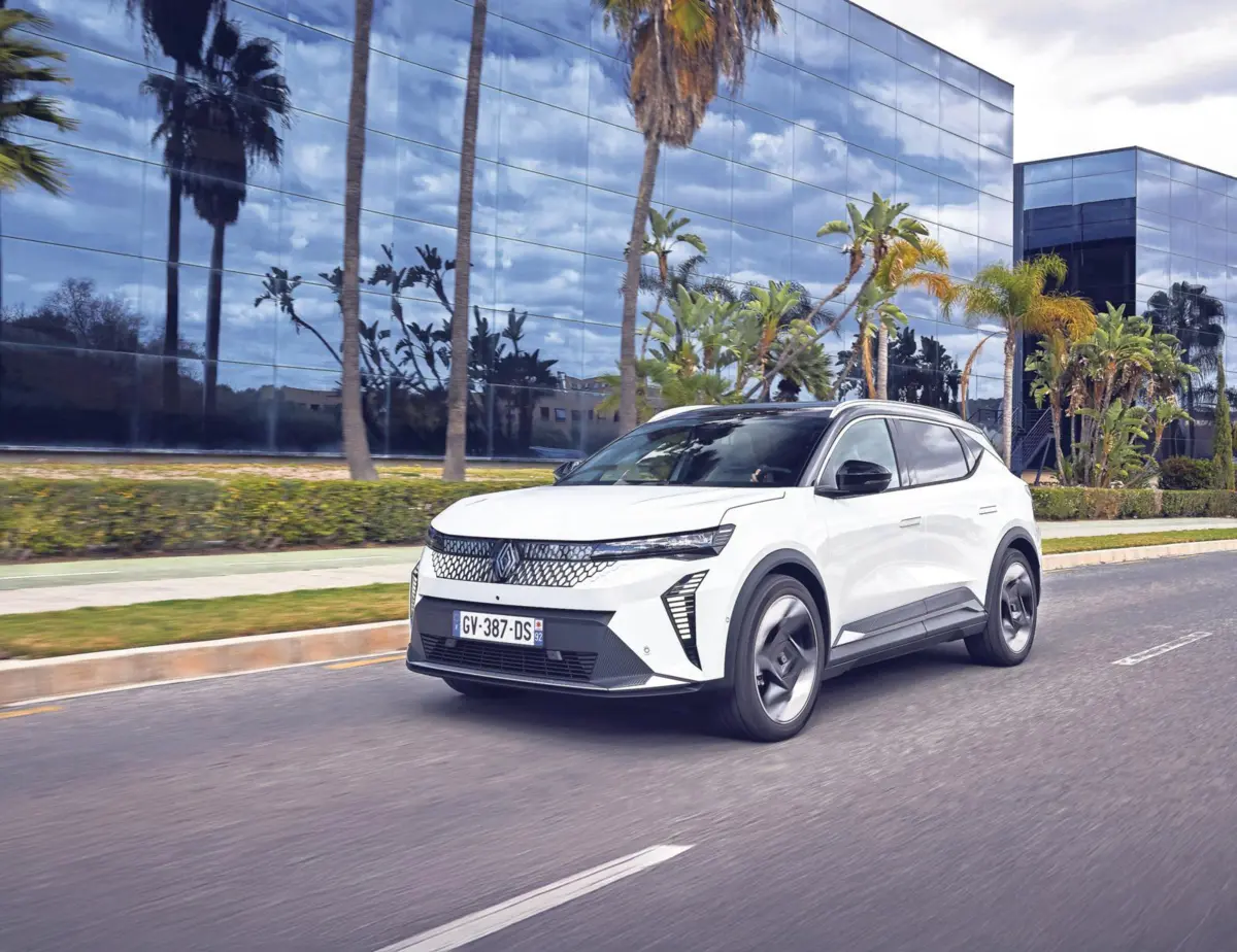 Imagem de contexto do artigo Renault Scenic E-Tech: conforto no dia a dia, sem preocupações com autonomia