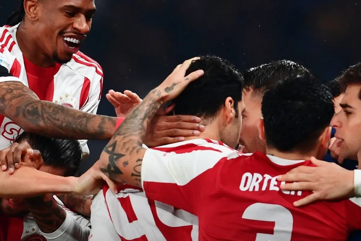 Imagem de contexto do artigo Taremi salva Olympiacos no dérbi de Atenas