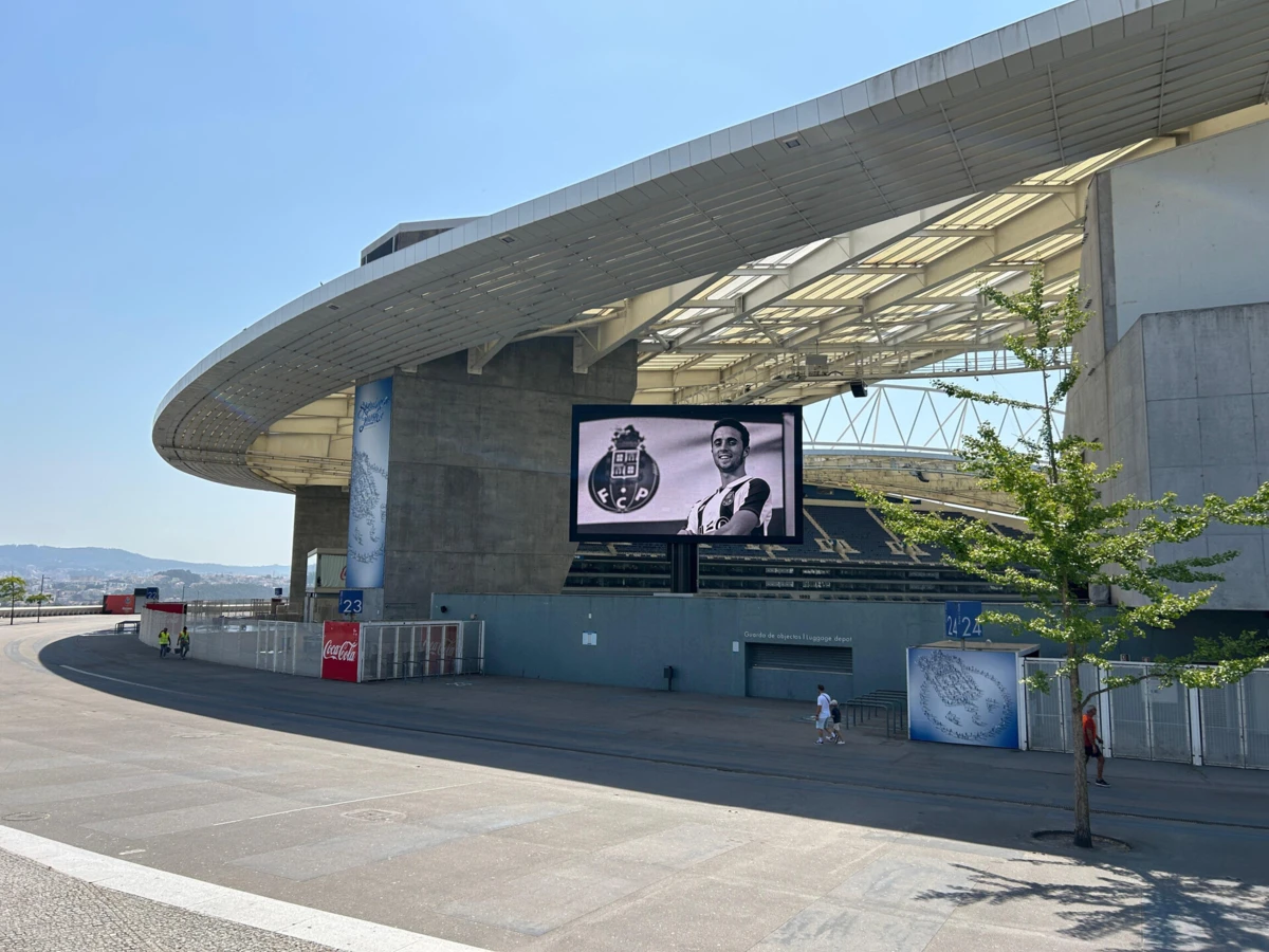Homenagem no Dragão a Jota