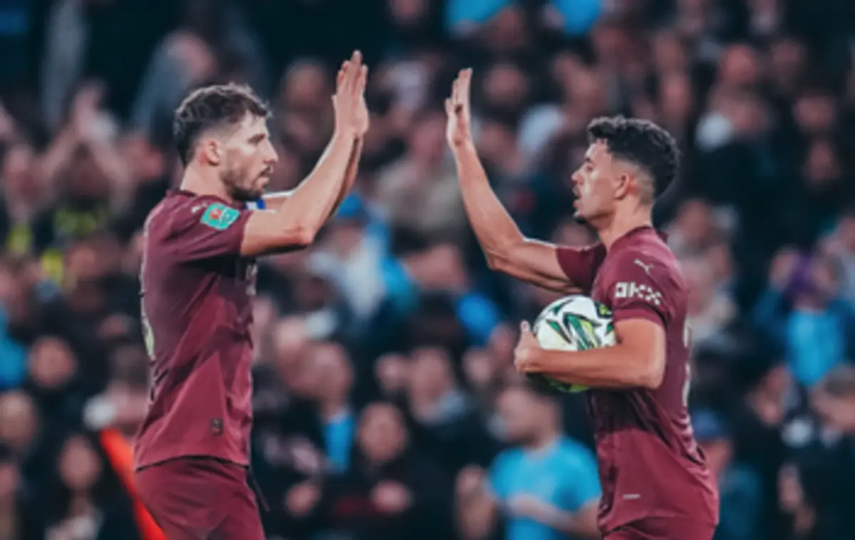 Matheus Nunes e Rúben Dias