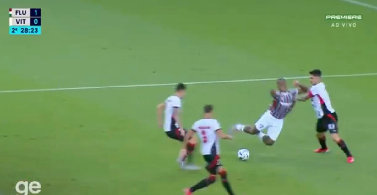 Imagem de contexto do artigo "VAR? A CBF dá um Ferrari para o Stevie Wonder conduzir"