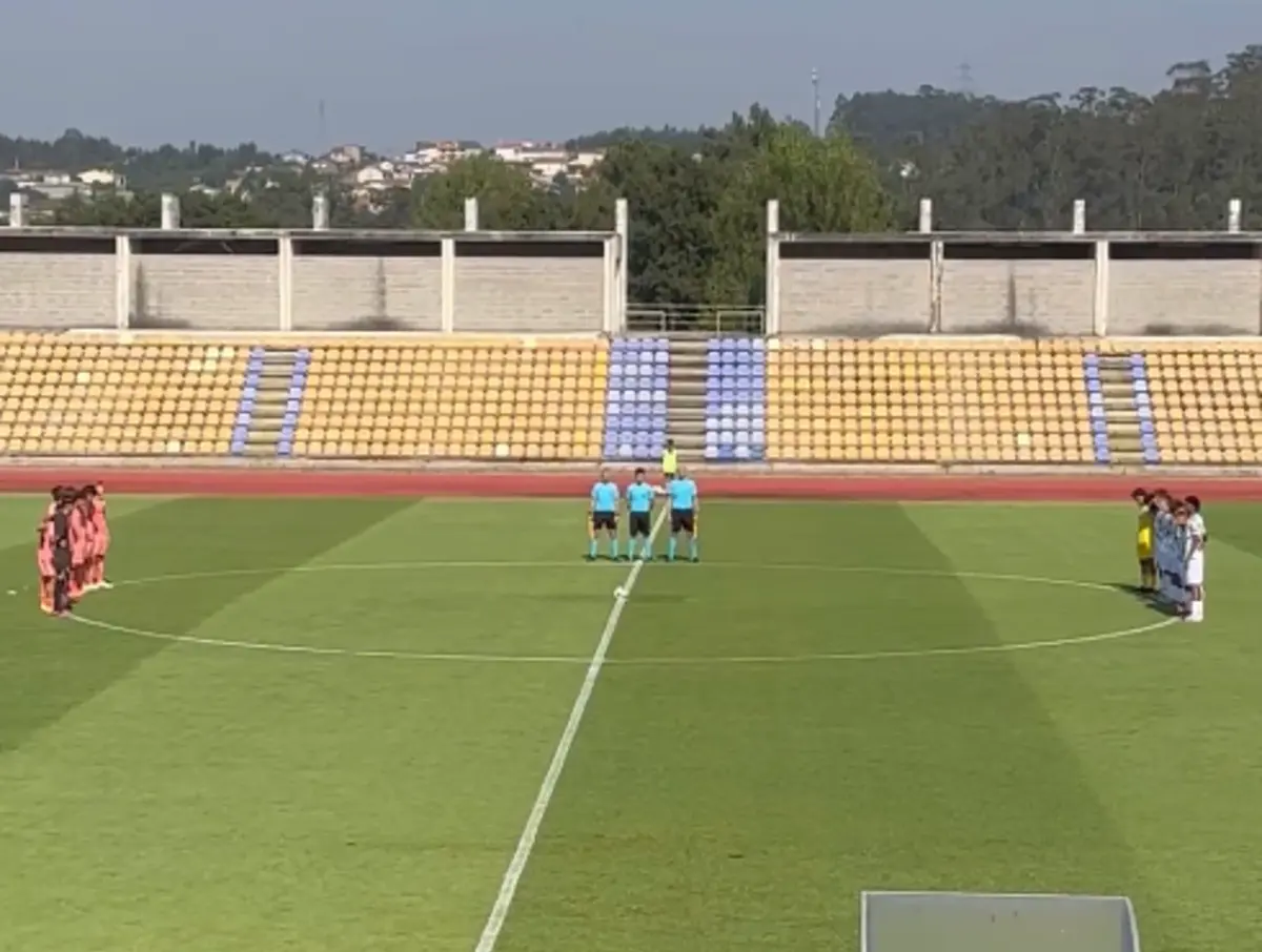 Imagem de contexto do artigo O minuto de silêncio por Jorge Costa no arranque do campeonato dos sub-19 do FC Porto