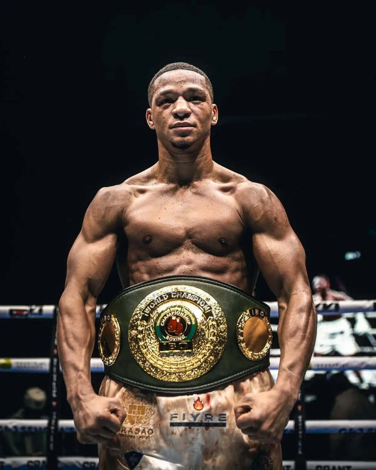 Uisha Lima (créditos: Instagram/byschofield)