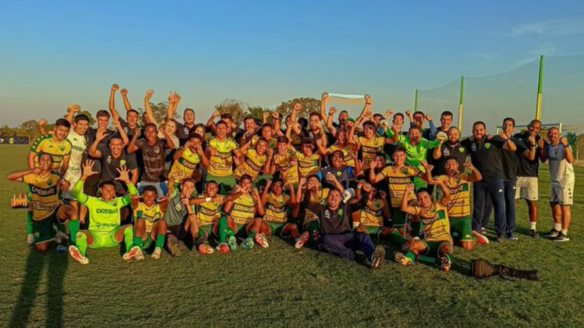 Equipa de sub-17 do Cuiabá (créditos: Cuiabá)
