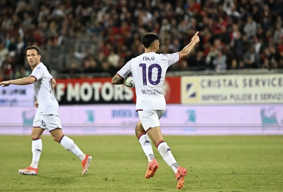 Nico González e Arthur Melo (Créditos: Fiorentina)