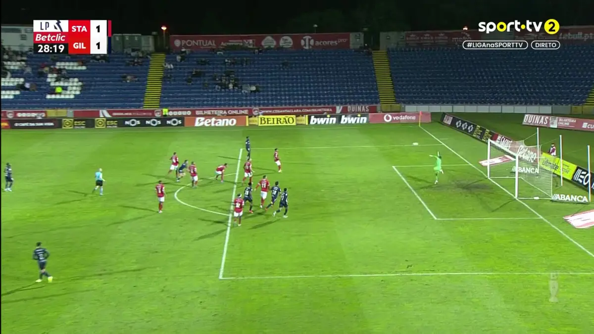 Imagem de contexto do artigo Santa Clara-Gil Vicente: Santi García empata com um golaço. Ora veja