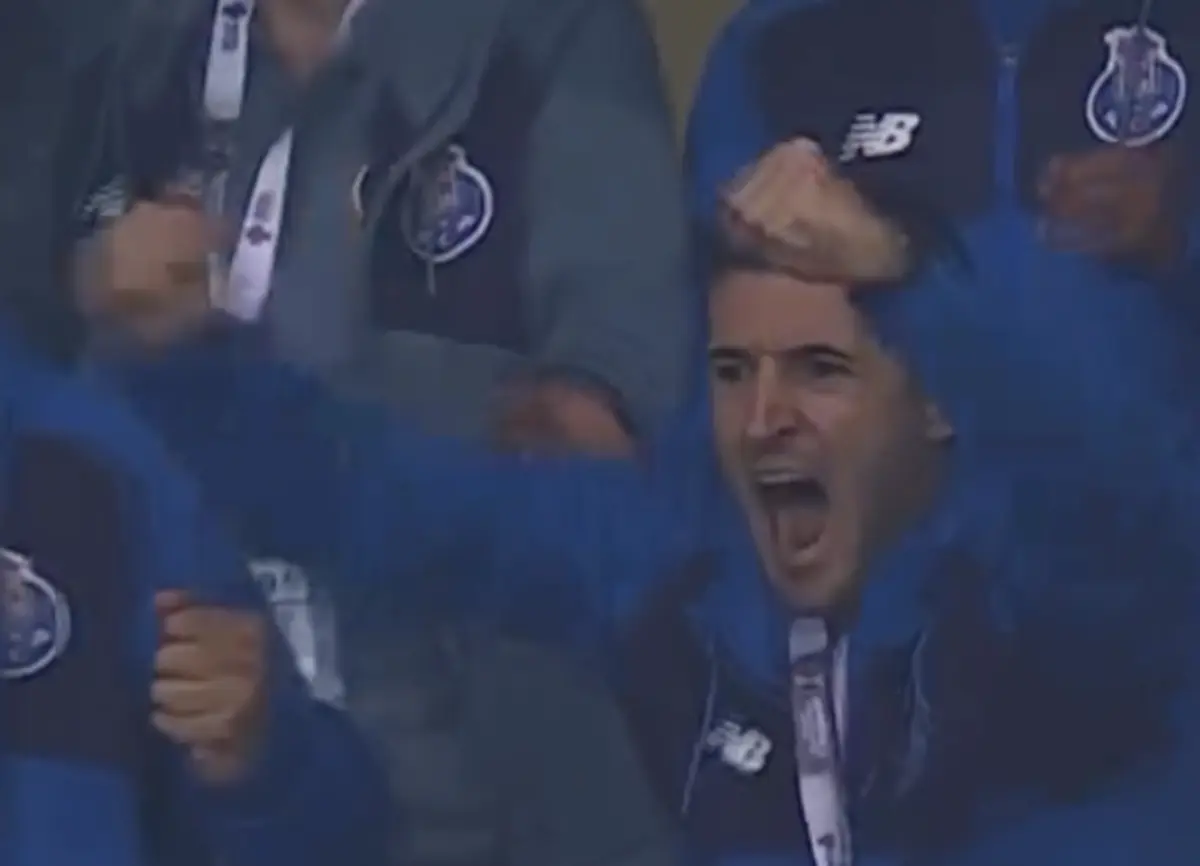 Imagem de contexto do artigo Reação efusiva de Marcano não passou ao lado do FC Porto... nem de Casillas