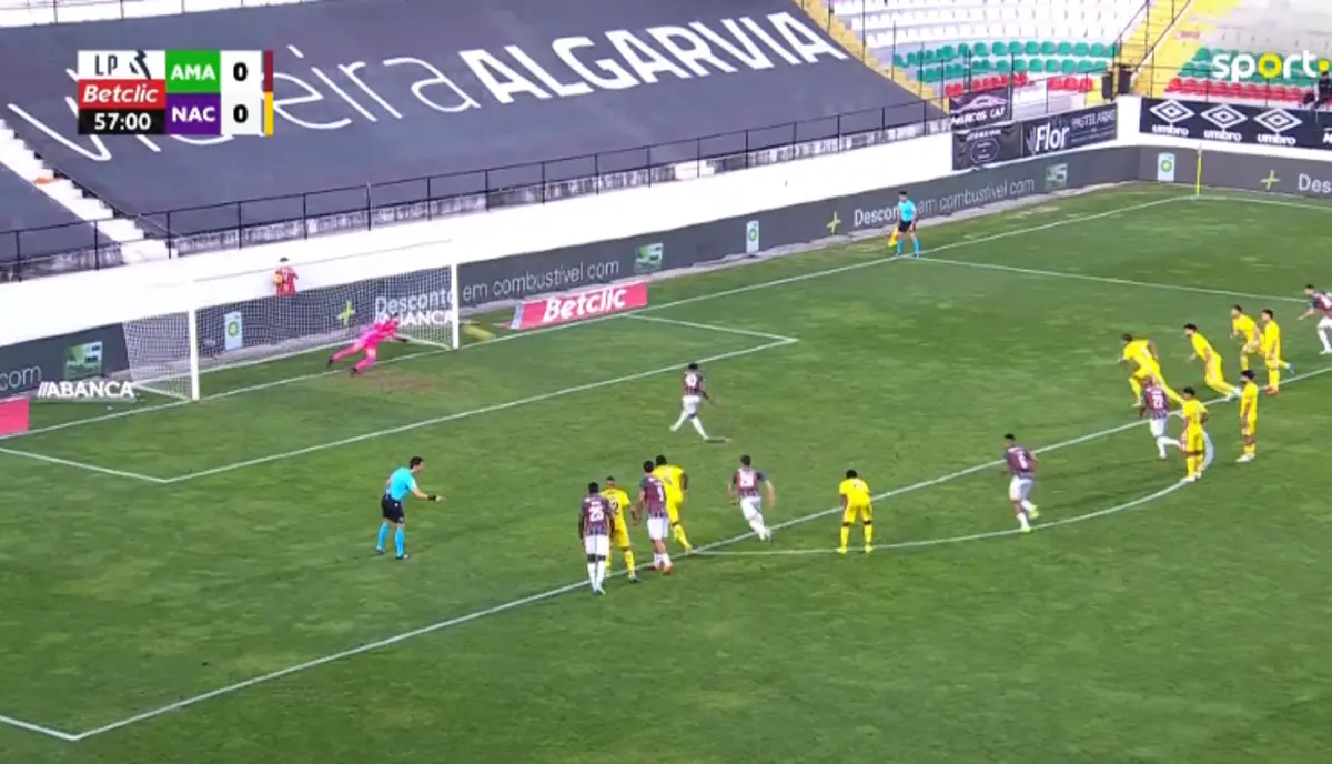 Imagem de contexto do artigo Jovane falha penálti contra o Nacional e adia estreia a marcar pelo Estrela