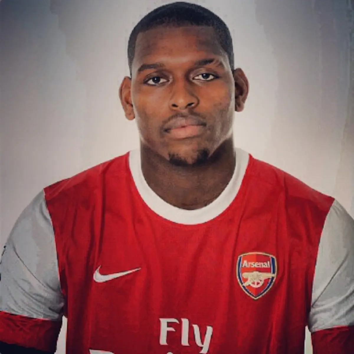 Imagem de contexto do artigo Ex-Arsenal declara-se culpado de tráfico de droga e pode levar até 14 anos de prisão