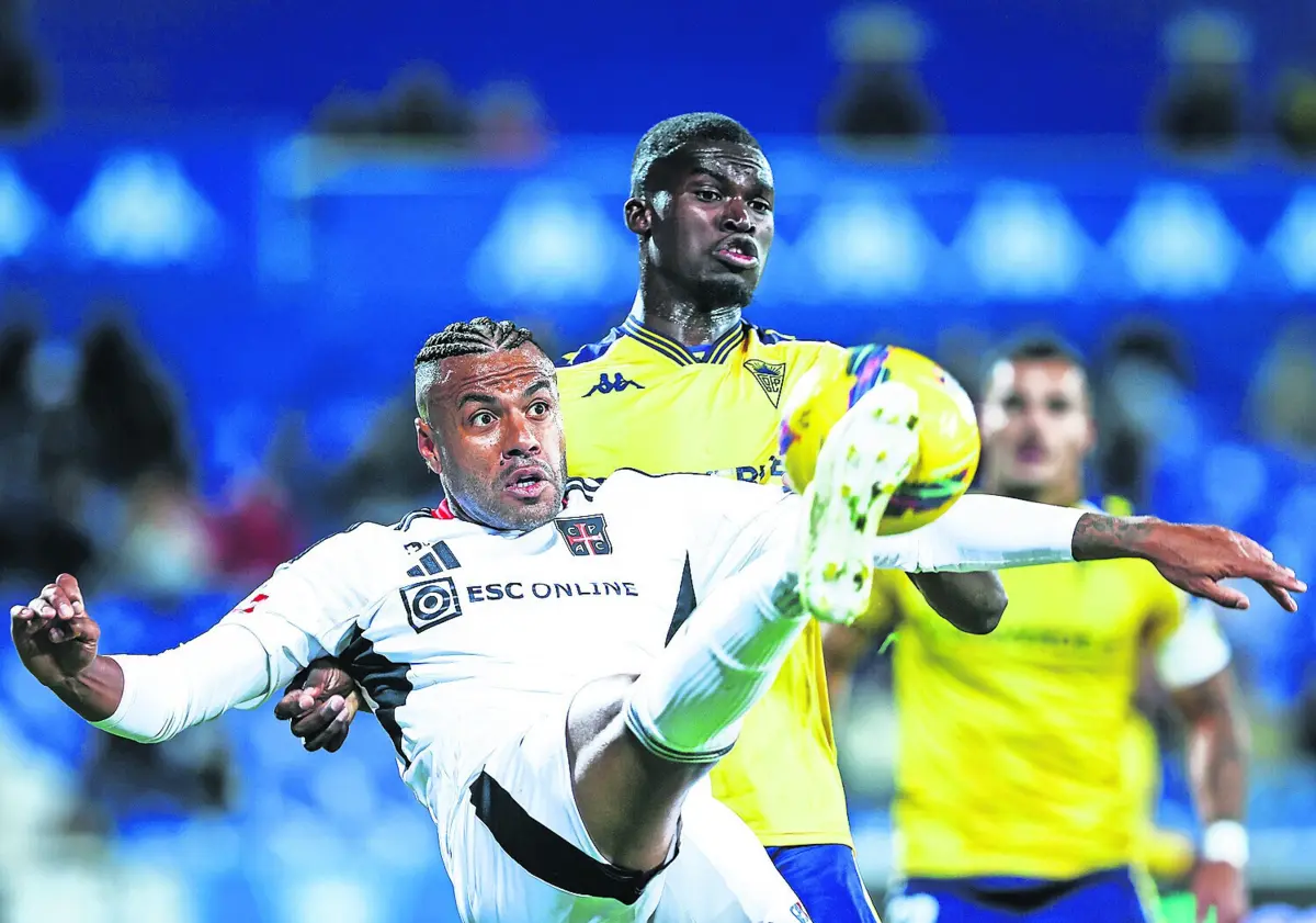Cassiano num jogo frente ao Estoril (Créditos: Lusa)