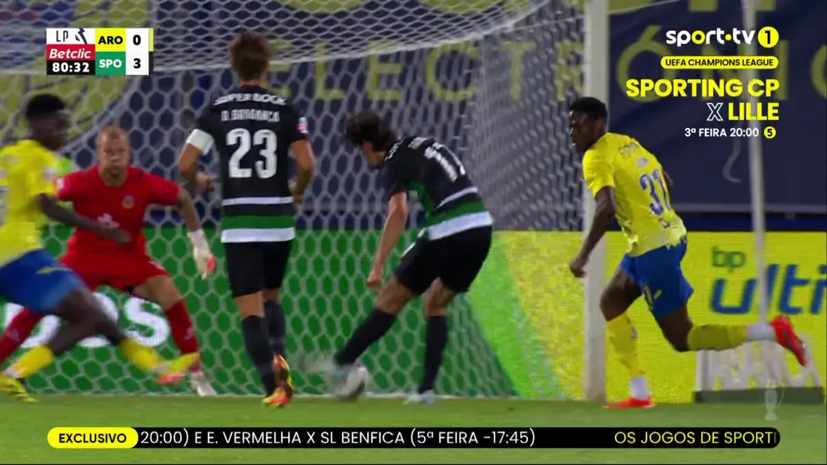Imagem de contexto do artigo Trincão passa por vários adversários e faz o terceiro do Sporting em Arouca. Ora veja