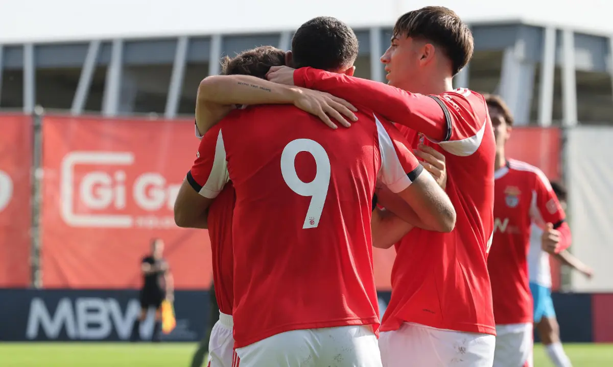 Imagem de contexto do artigo Benfica bate Nápoles na Youth League e assegura um dos seis primeiros lugares