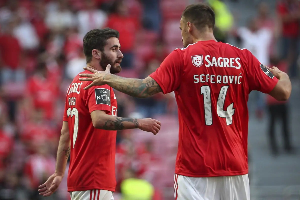 Rafa e Seferovic (Créditos: Miguel Pereira/Global Imagens)