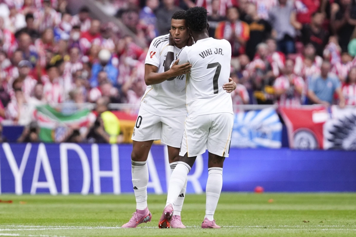 Mbappé e Vinícius Júnior