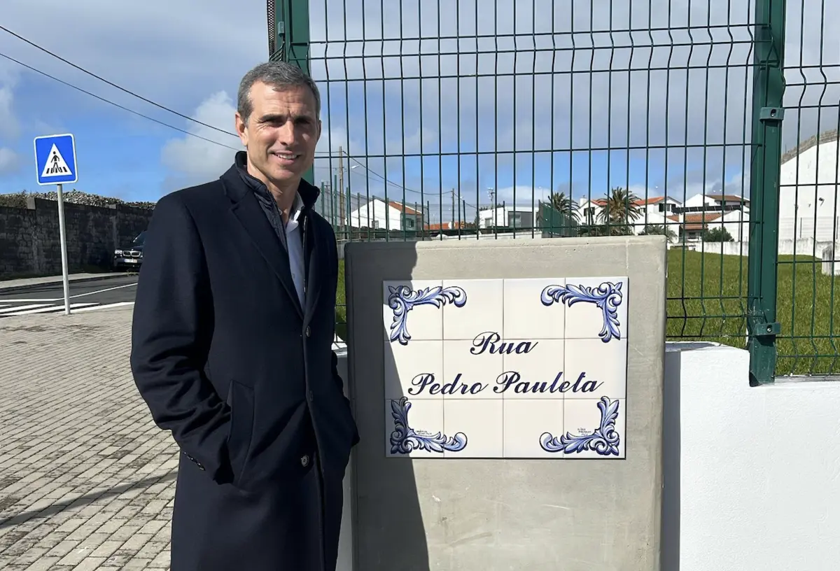 Imagem de contexto do artigo Pauleta tem rua com o seu nome na freguesia de S. Roque, onde nasceu