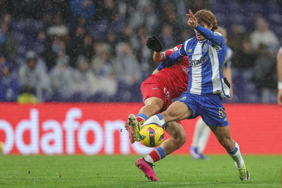 Imagem de contexto do artigo Espiões no FC Porto-Gil Vicente: Sporting tirou notas no Dragão