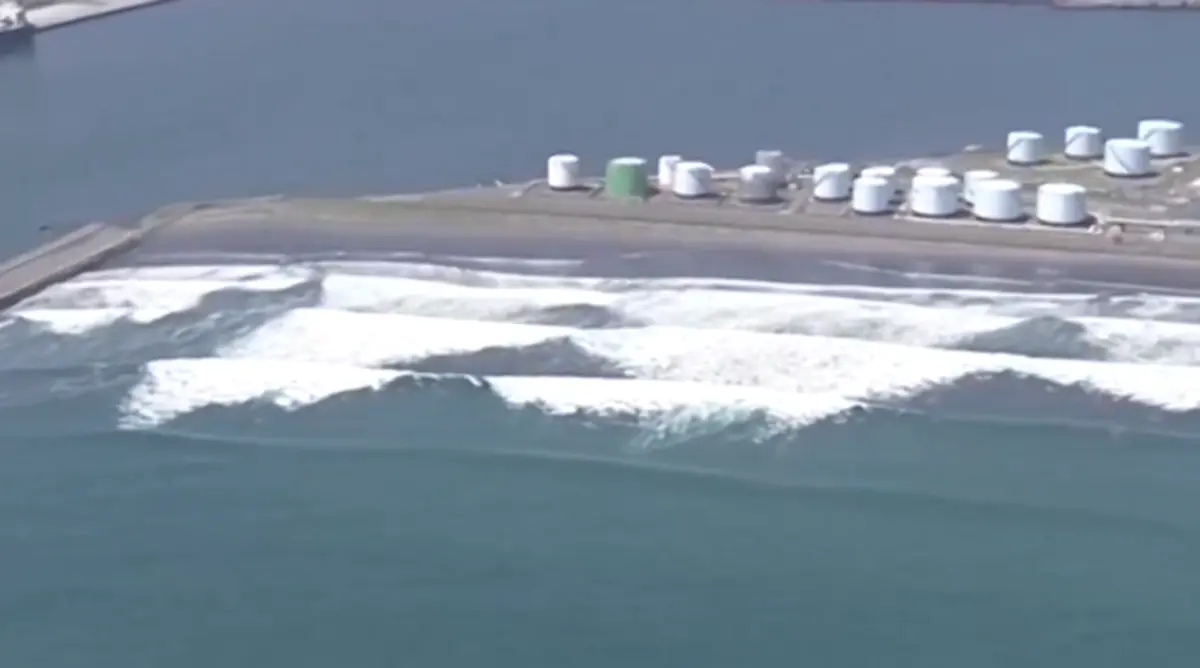 Imagem de contexto do artigo Impressionante: ondas de tsunami formam-se no Japão após forte sismo