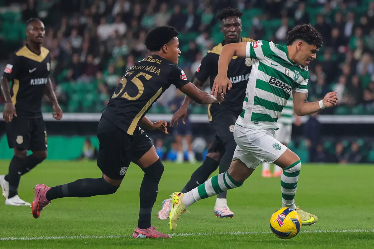 Chissumba no jogo contra o Sporting