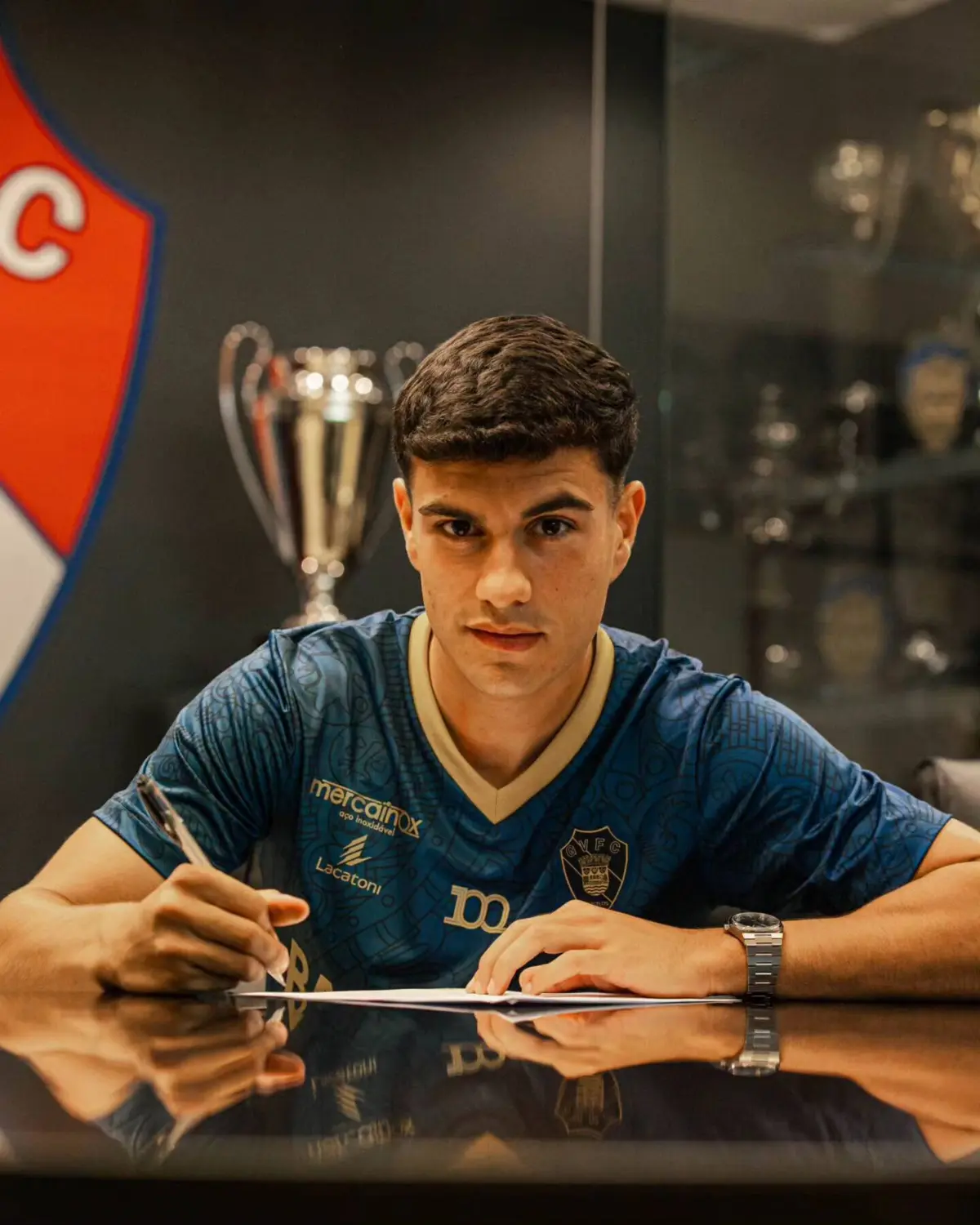 Imagem de contexto do artigo É oficial: Marcos Fernández reforça a defesa do Gil Vicente