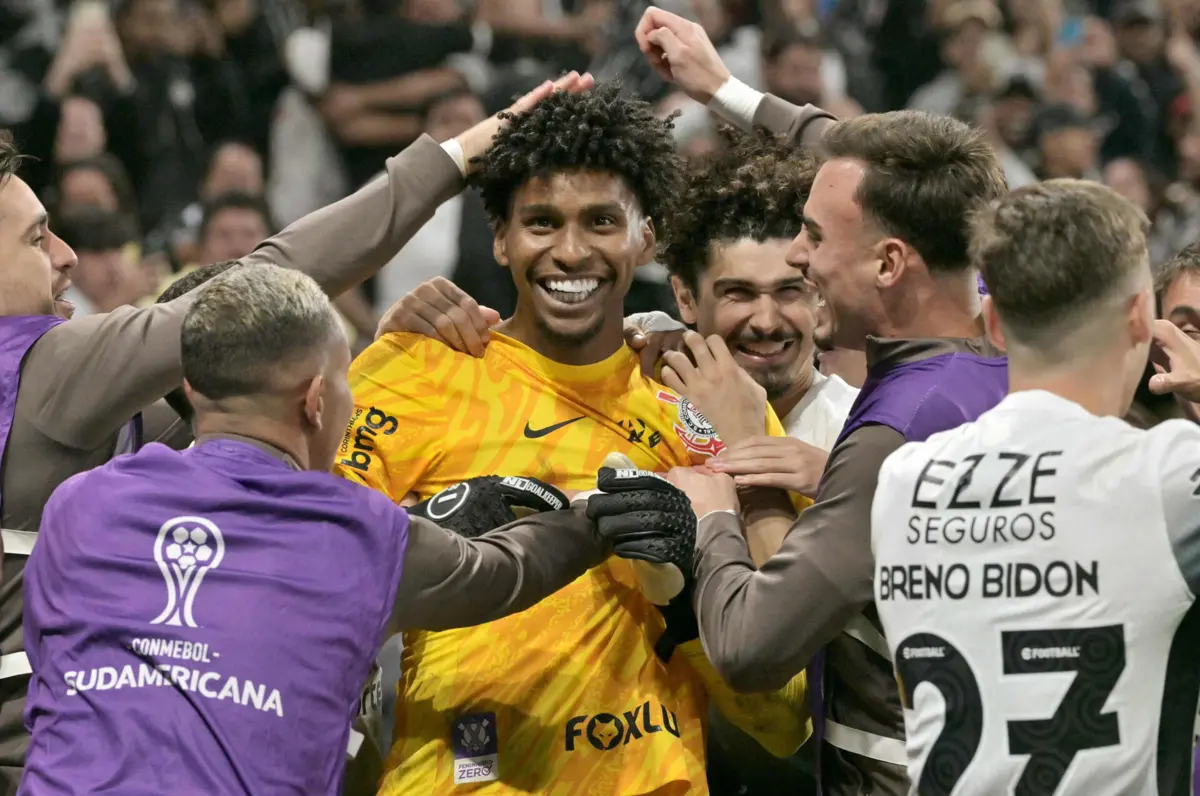 Hugo Souza (Créditos: AFP)