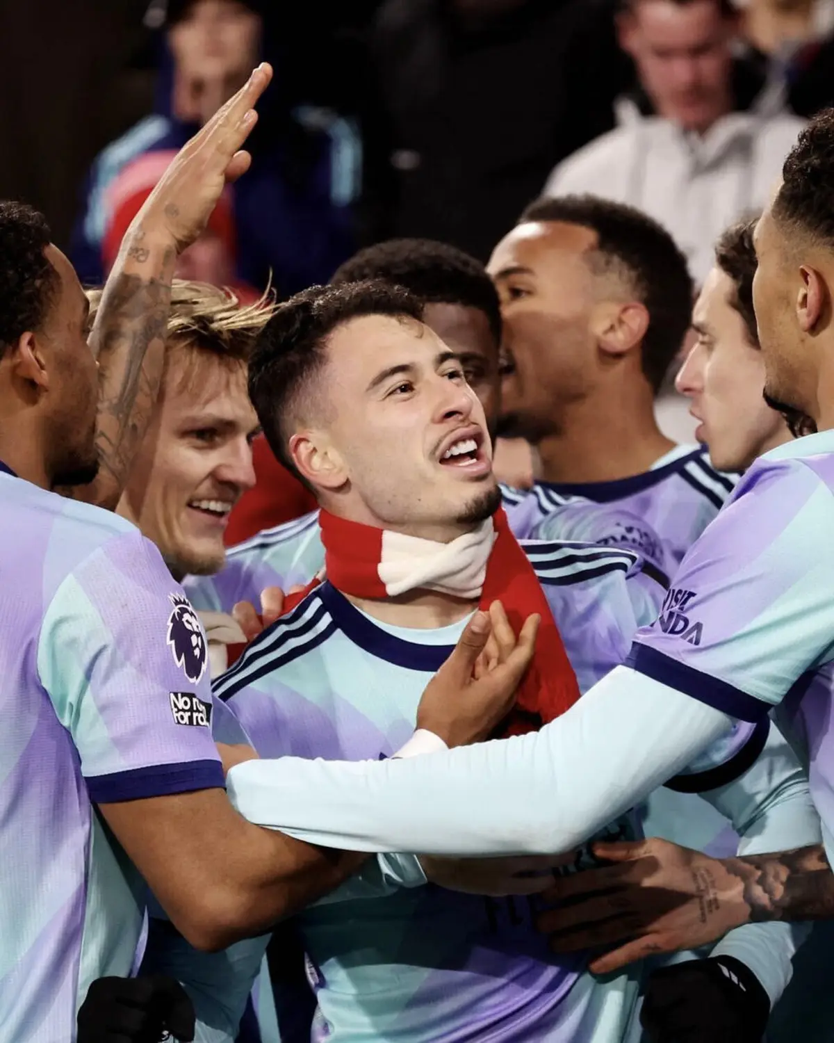 Imagem de contexto do artigo Arsenal reforça segundo lugar na Premier League após reviravolta em casa do Brentford