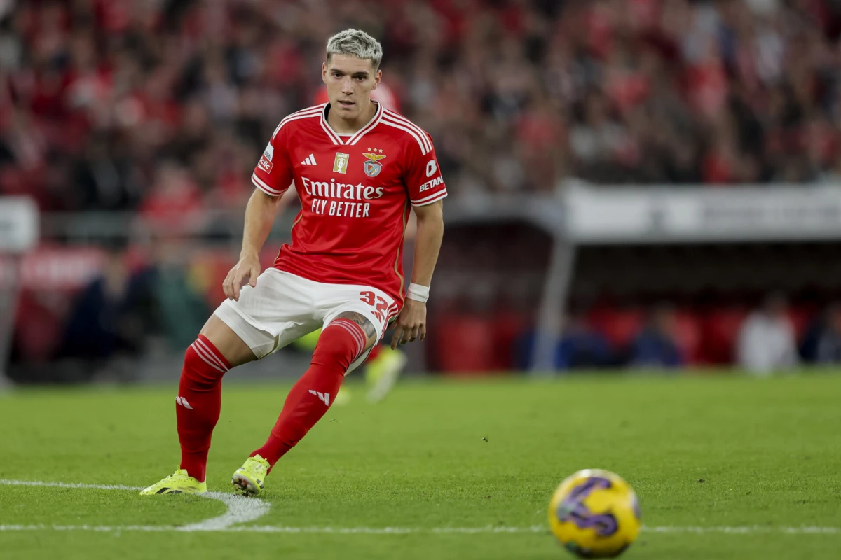 Imagem de contexto do artigo Santos pressiona Benfica para ter Rollheiser