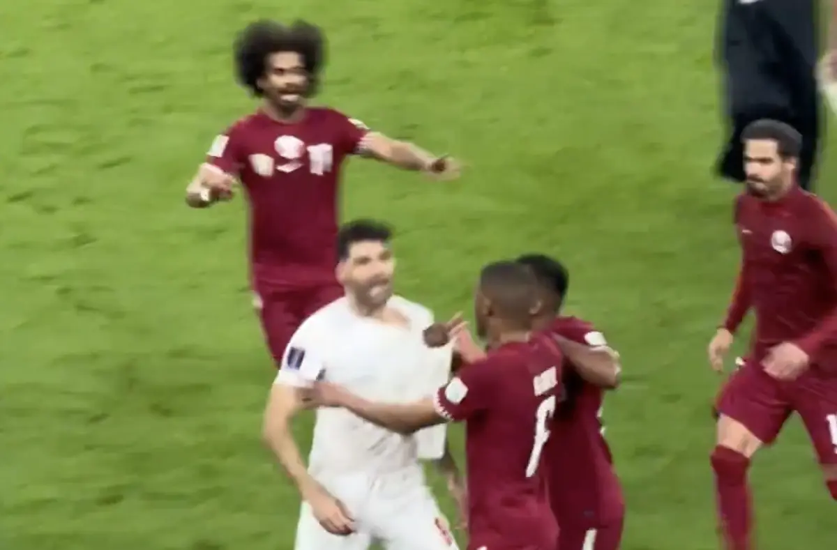 Imagem de contexto do artigo Taremi teve de ser agarrado após eliminação do Irão da Taça Asiática