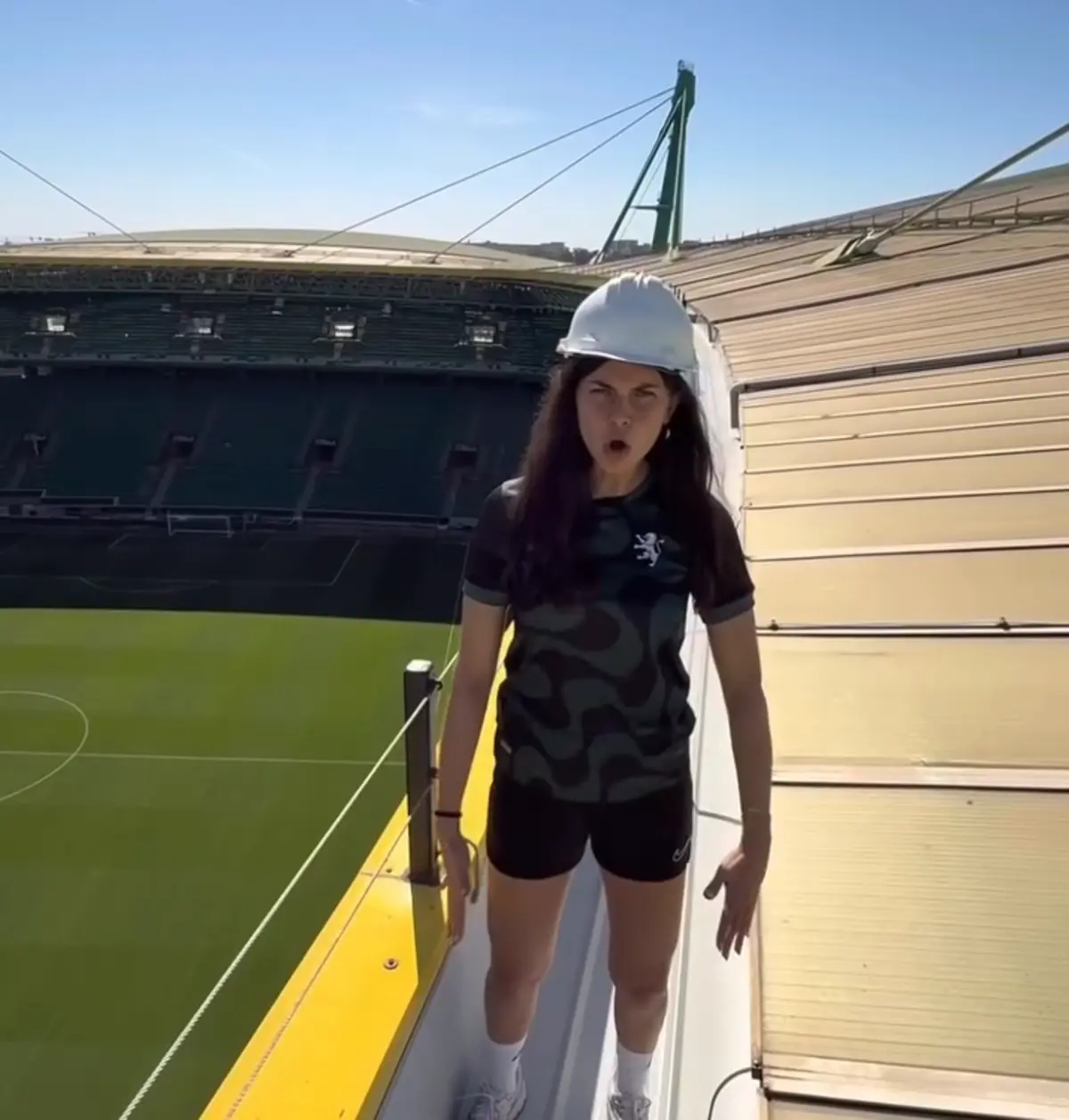 Imagem de contexto do artigo Subiu ao topo do Estádio José Alvalade e fez a celebração de Cristiano Ronaldo