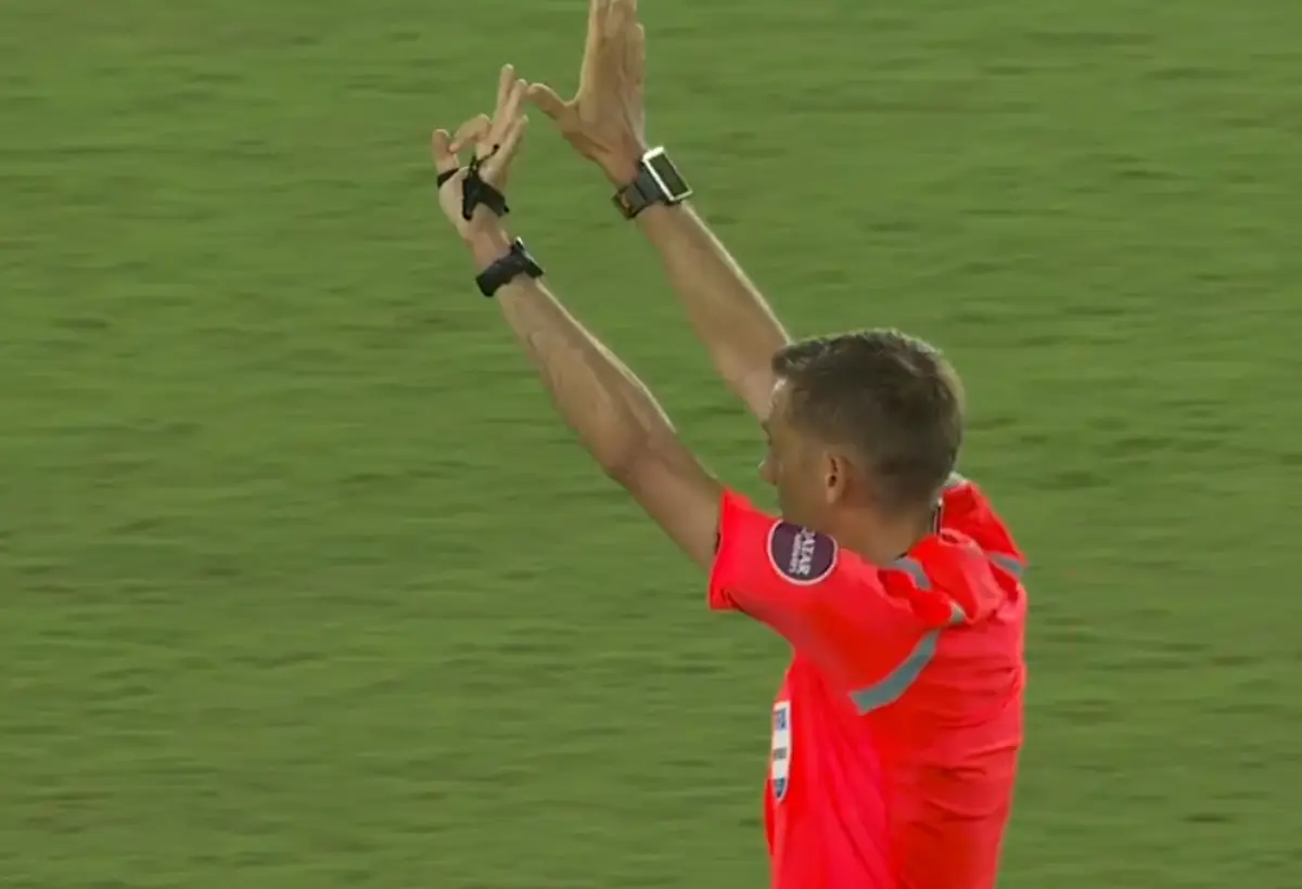 Imagem de contexto do artigo Regra dos oito segundos foi aplicada no Mundial de Clubes: veja o vídeo