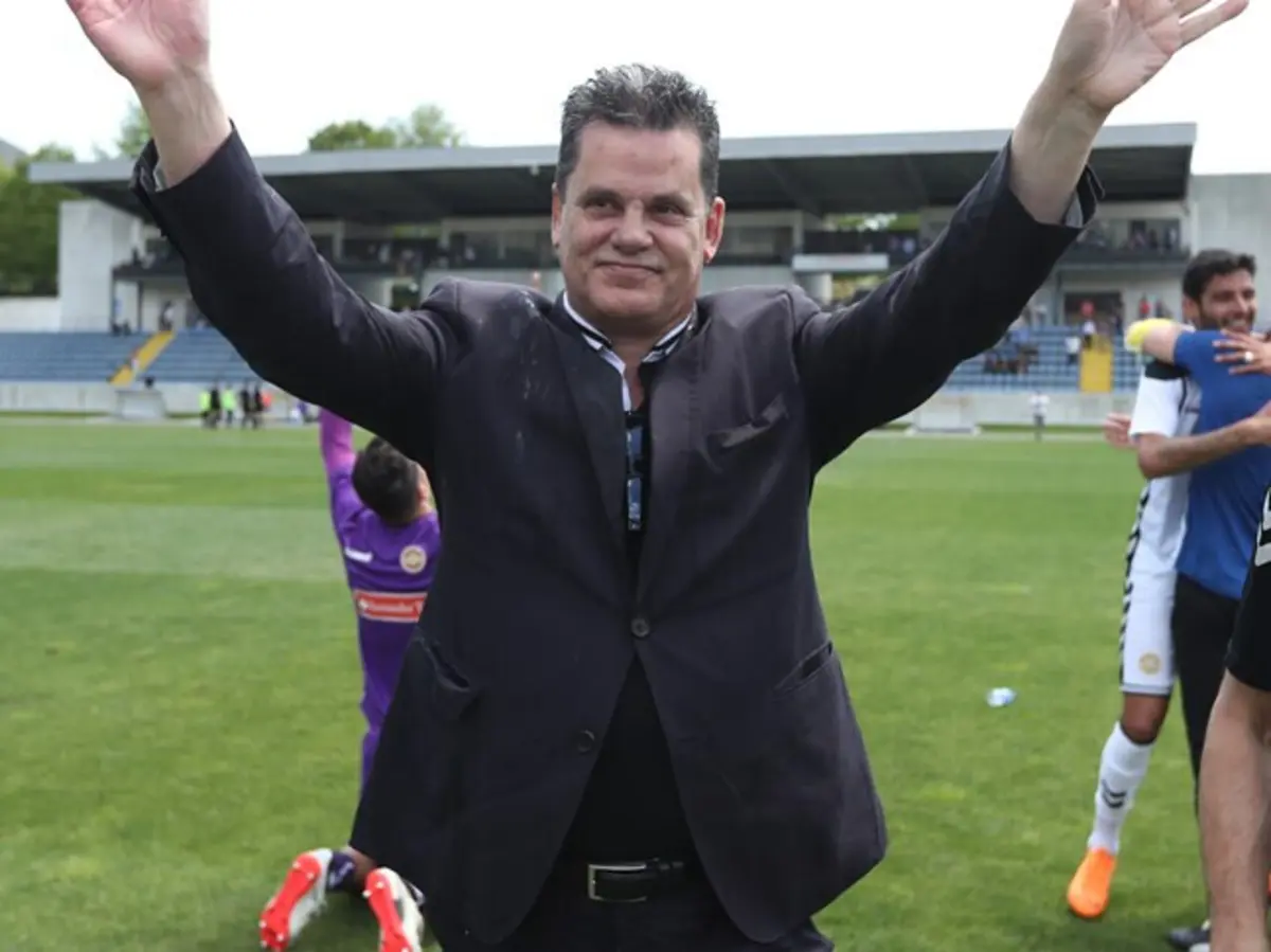 Imagem de contexto do artigo Rui Alves sobre as declarações de Villas-Boas: "É uma falsa questão"