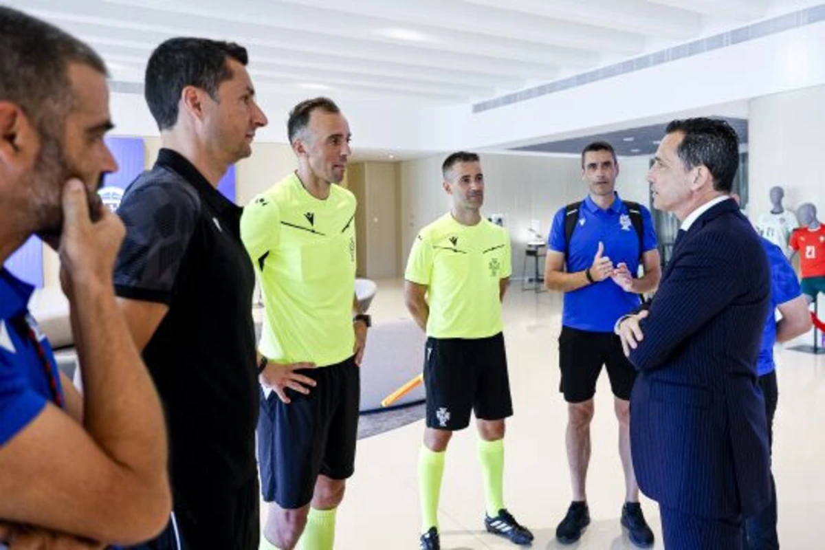 João Pinheiro com Pedro Proença (Créditos: FPF)