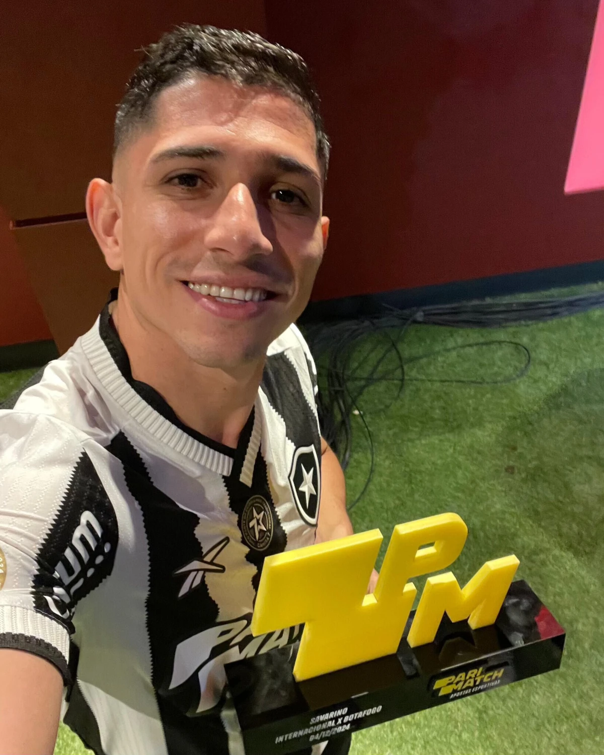 Jefferson Savarino (Créditos: Botafogo FR)