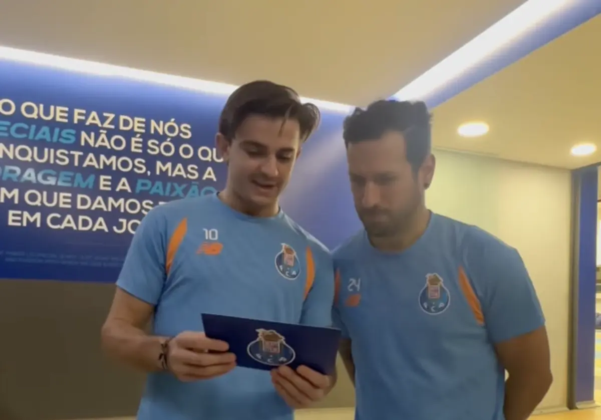 Imagem de contexto do artigo "O que preferias?" numa edição de Natal das modalidades do FC Porto. Veja aqui