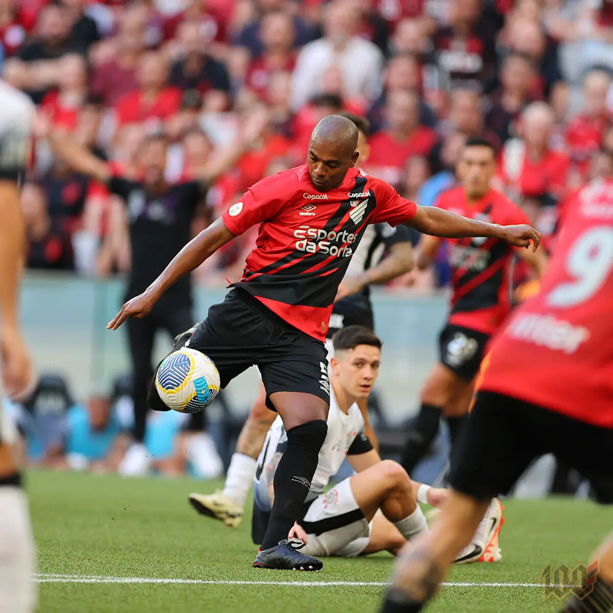 Imagem de contexto do artigo Corinthians, de António Oliveira, empata em casa do Athletico Paranaense