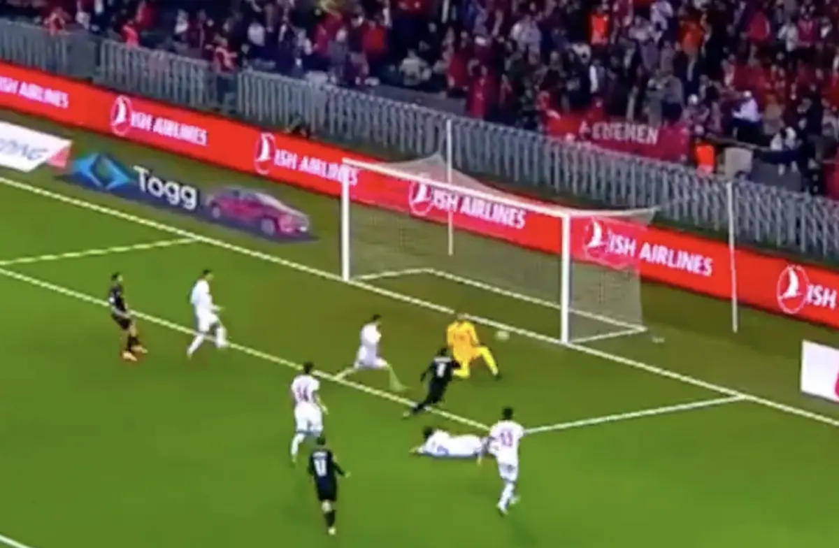 Imagem de contexto do artigo Kochorashvili marcou na derrota da Geórgia diante da Turquia. Veja