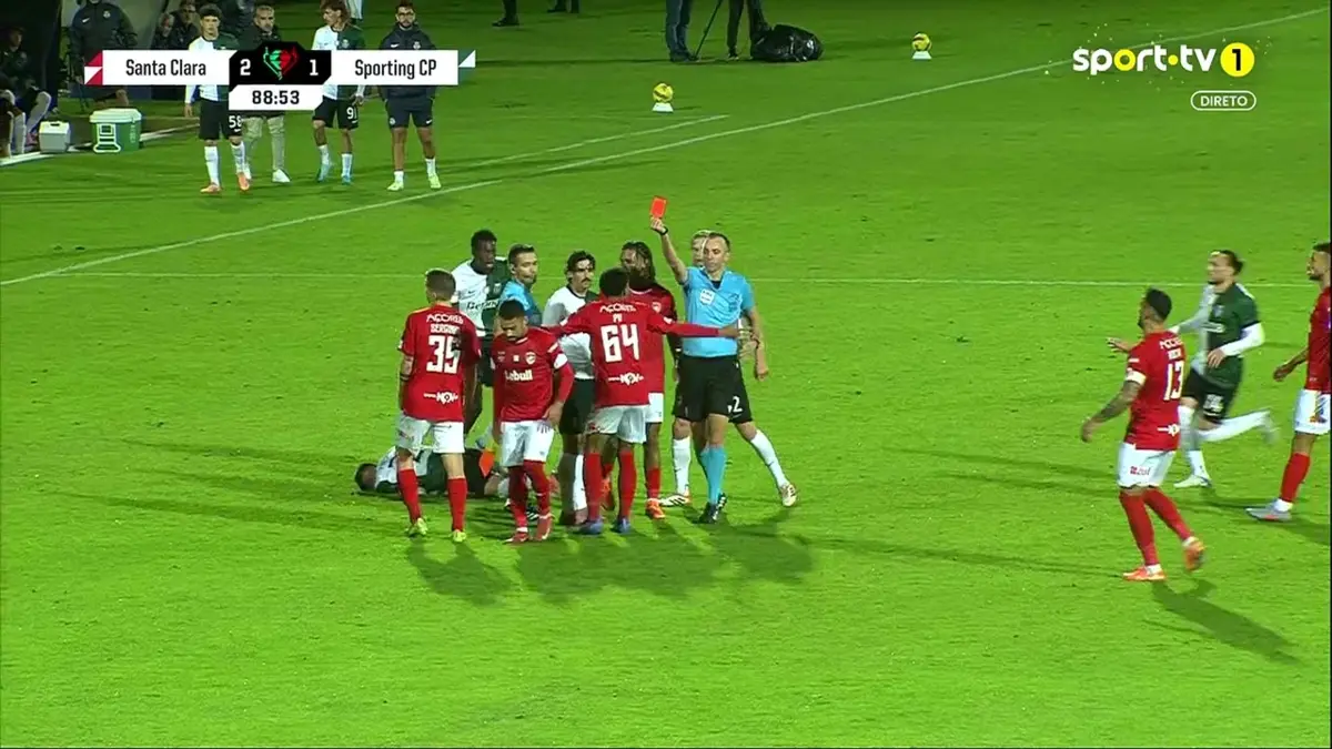 Imagem de contexto do artigo Paulo Victor expulso no Santa Clara-Sporting. Ora veja