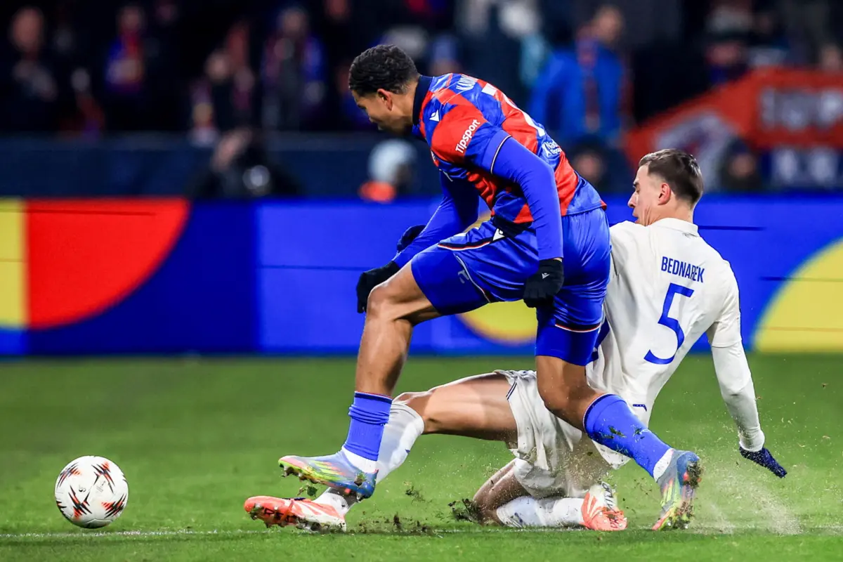 Bednarek em ação na Chéquia