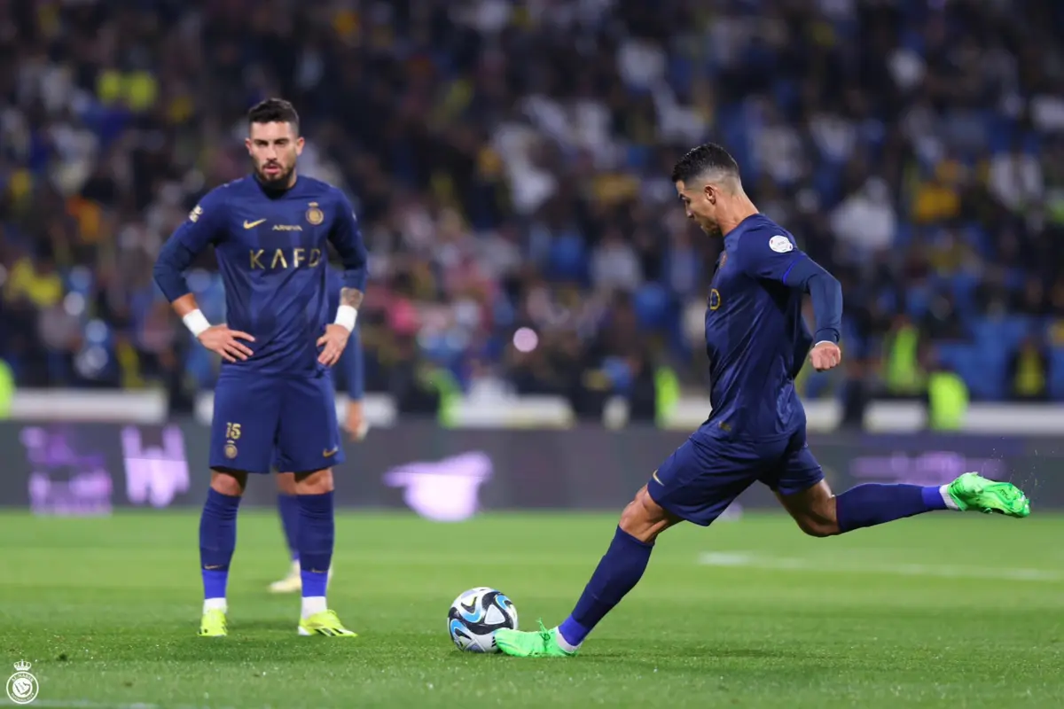 Alex Telles e Ronaldo (Al Nassr)