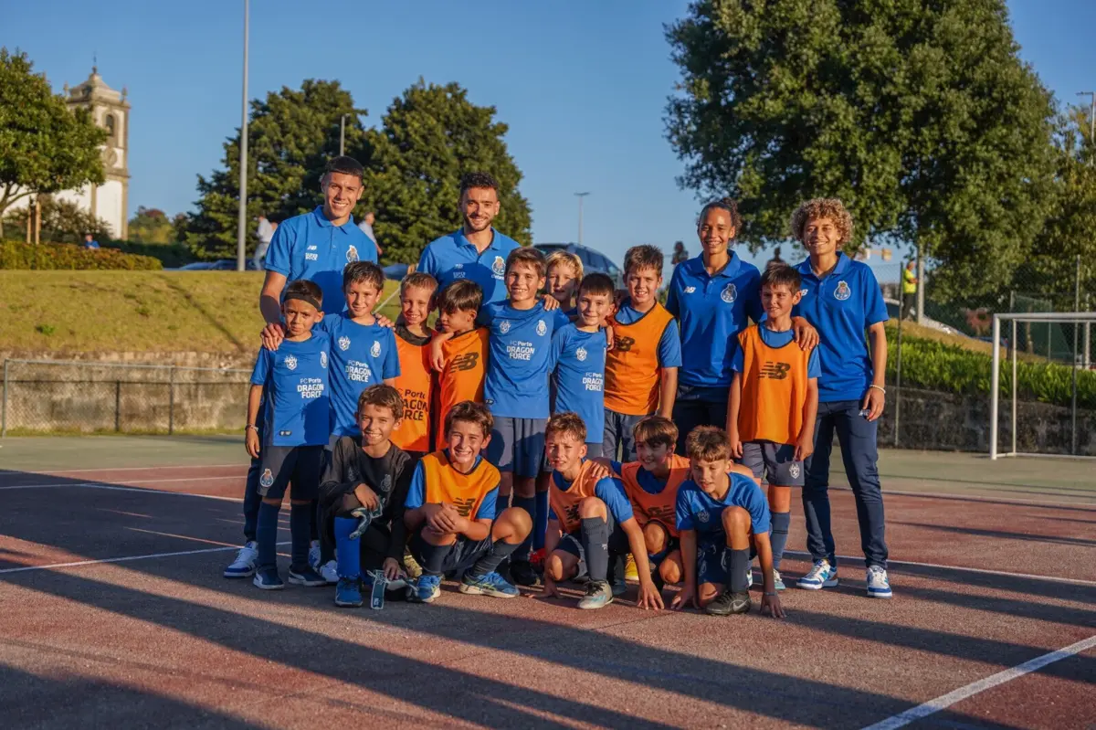 Nehuén Pérez,. João Mário, Adriana Semedo e Karoline Lima (FC Porto)