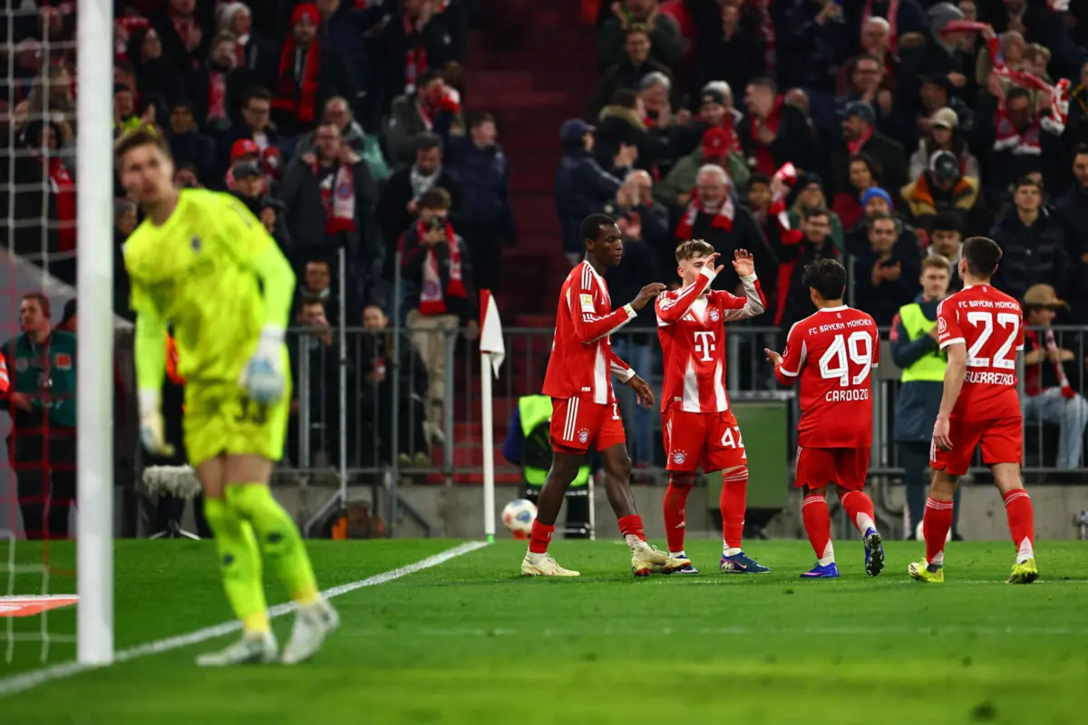 Imagem de contexto do artigo Bayern Munique vence Borussia Mönchengladbach e vai "passeando" na Bundesliga