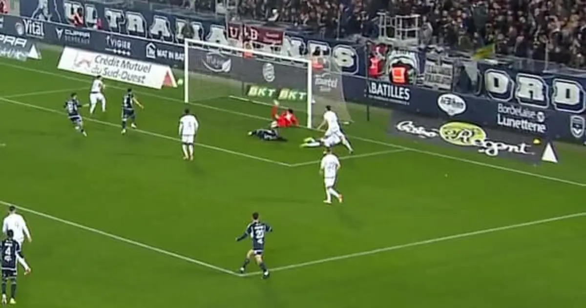 Imagem de contexto do artigo "Neste momento ainda não é possível comentar o prognóstico vital de Alberth Elis"