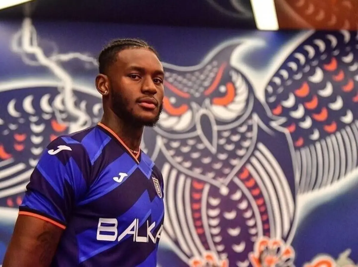 Imagem de contexto do artigo Oficial: Opoku deixa Arouca em definitivo