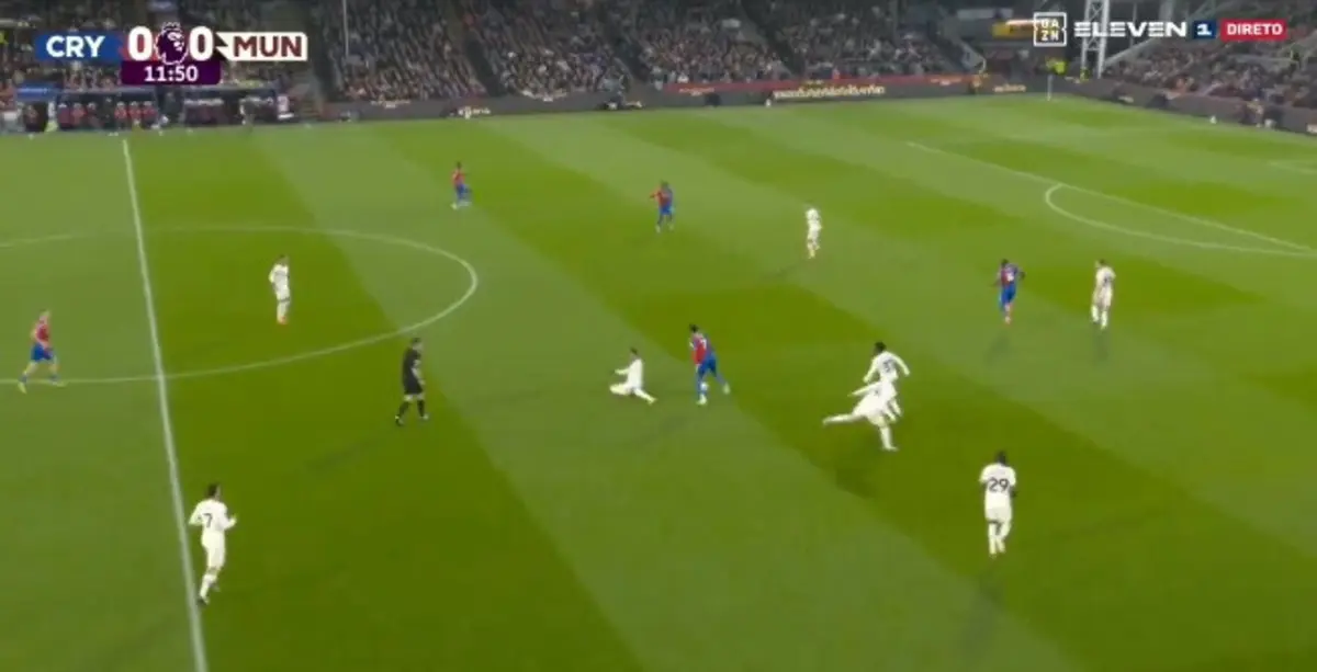 Golo de Olise (créditos: DAZN)