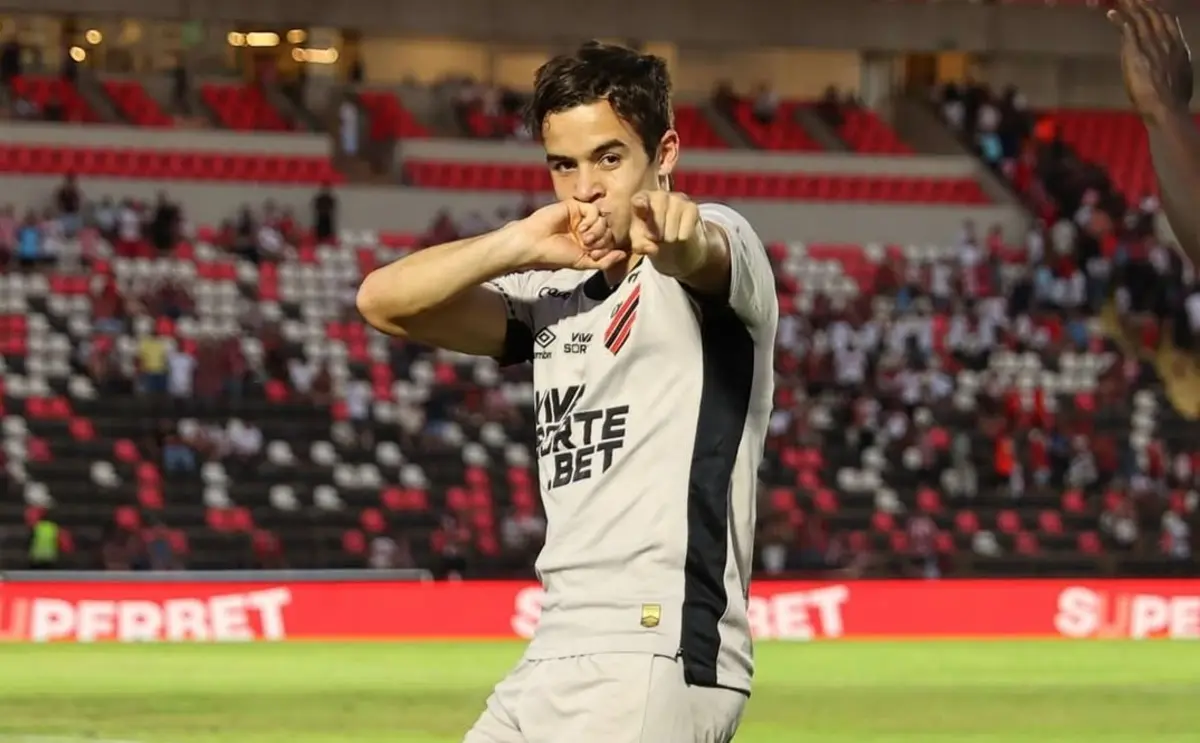 Imagem de contexto do artigo Um golaço no Brasil que já é comparado a um icónico de Messi: veja o vídeo