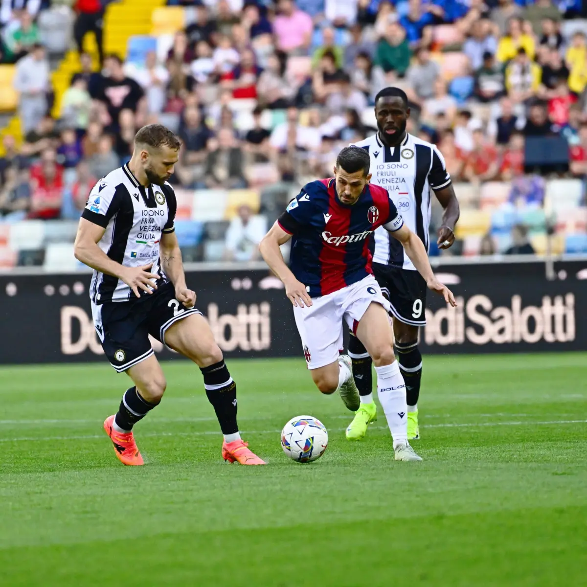 Imagem de contexto do artigo Serie A: Bolonha e Lázio desperdiçam oportunidade para entrar em zona de Champions