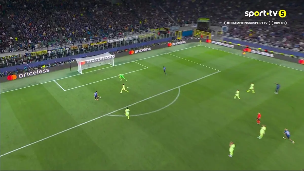 Imagem de contexto do artigo Inter-Barcelona: Lautaro Martínez abre o marcador. Ora veja