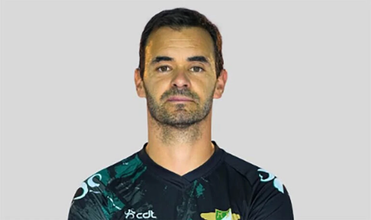 Imagem de contexto do artigo João Gião, ex-adjunto de César Peixoto, deve assumir Sporting B