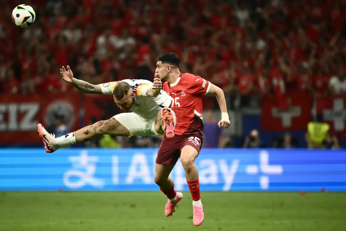 Amdouni é internacional suíço (Créditos: AFP)